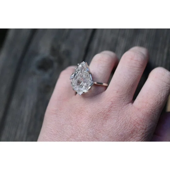 alternative raw diamond engagement ring raw crystal size 4 5 6 7 8 8 9 1… - Picture 6 of 6
